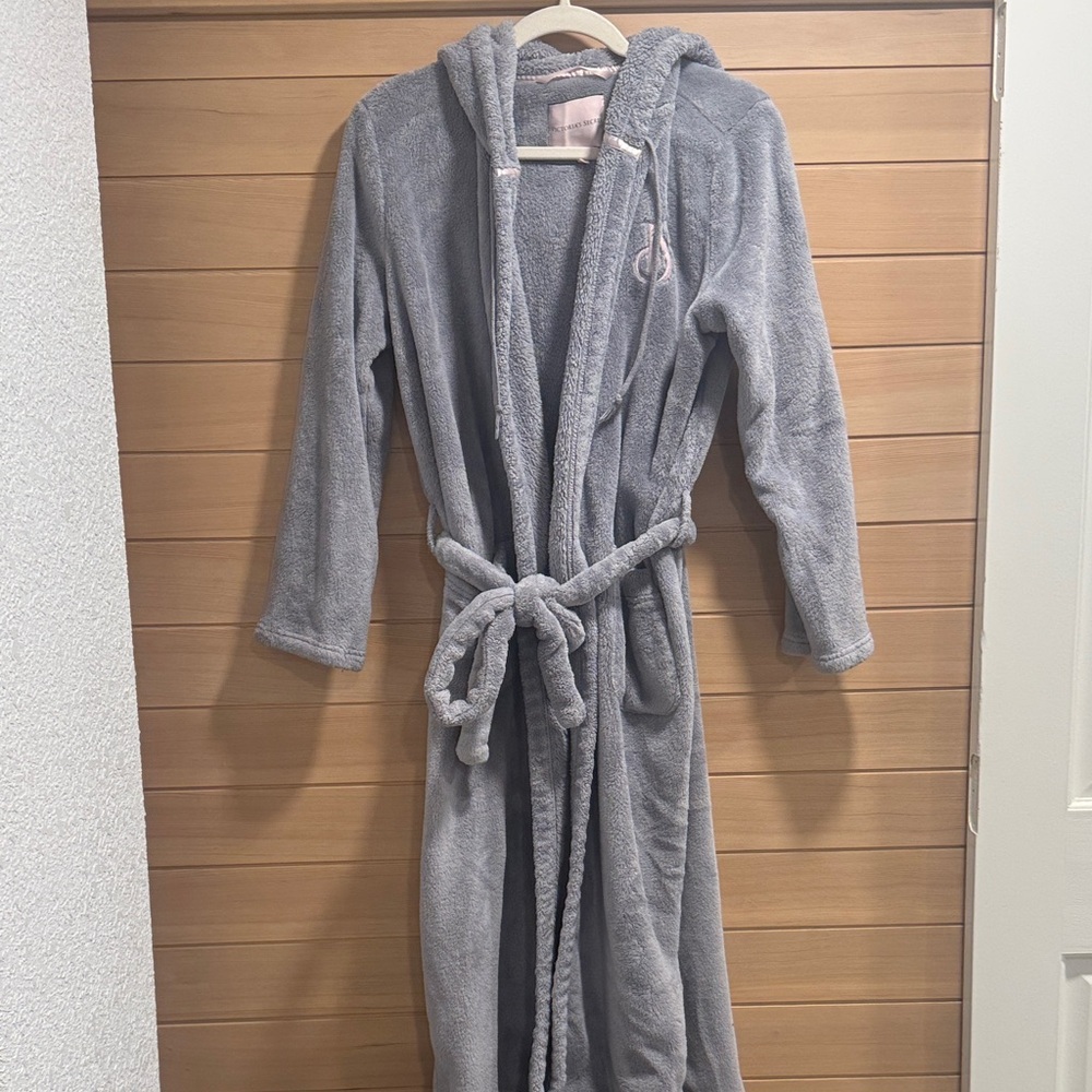 Victoria's Secret Soft Gray Bathrobe